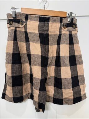 Who What Wear High-Waist Checkered Shorts in Beige and Black